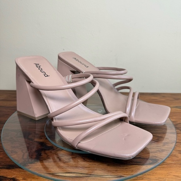 Abound Austyn Strappy Sandal in Tan Mocha - Picture 7 of 16